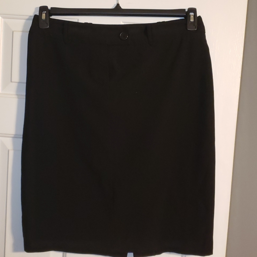 Black pencil skirt